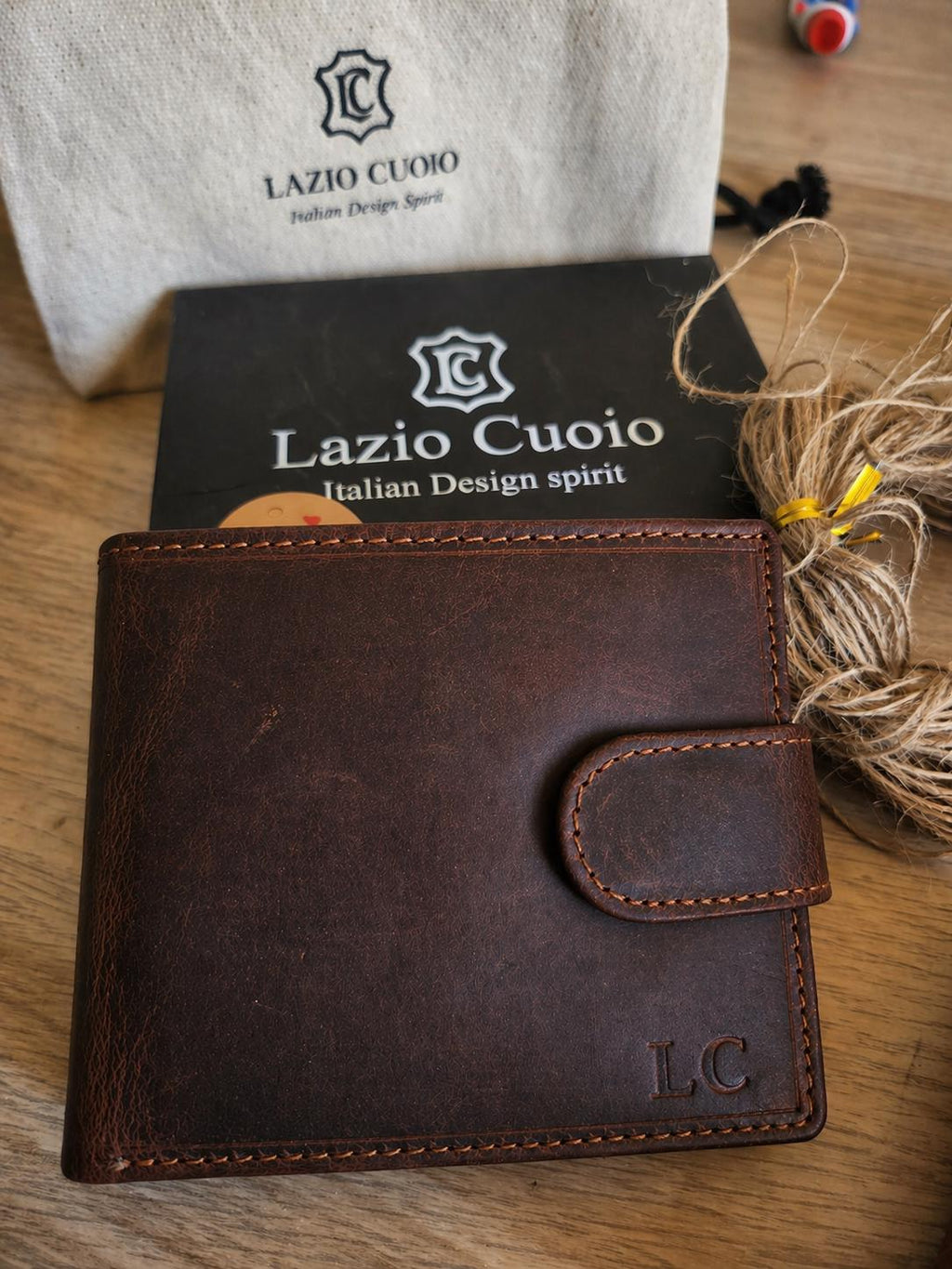 Personalised Brown Leather Bifold Wallet, Italian design, RFID Blocking, Engraved Gift