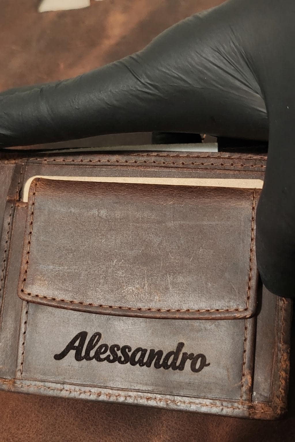 Personalised Brown Leather Bifold Wallet, Italian design, RFID Blocking, Engraved Gift