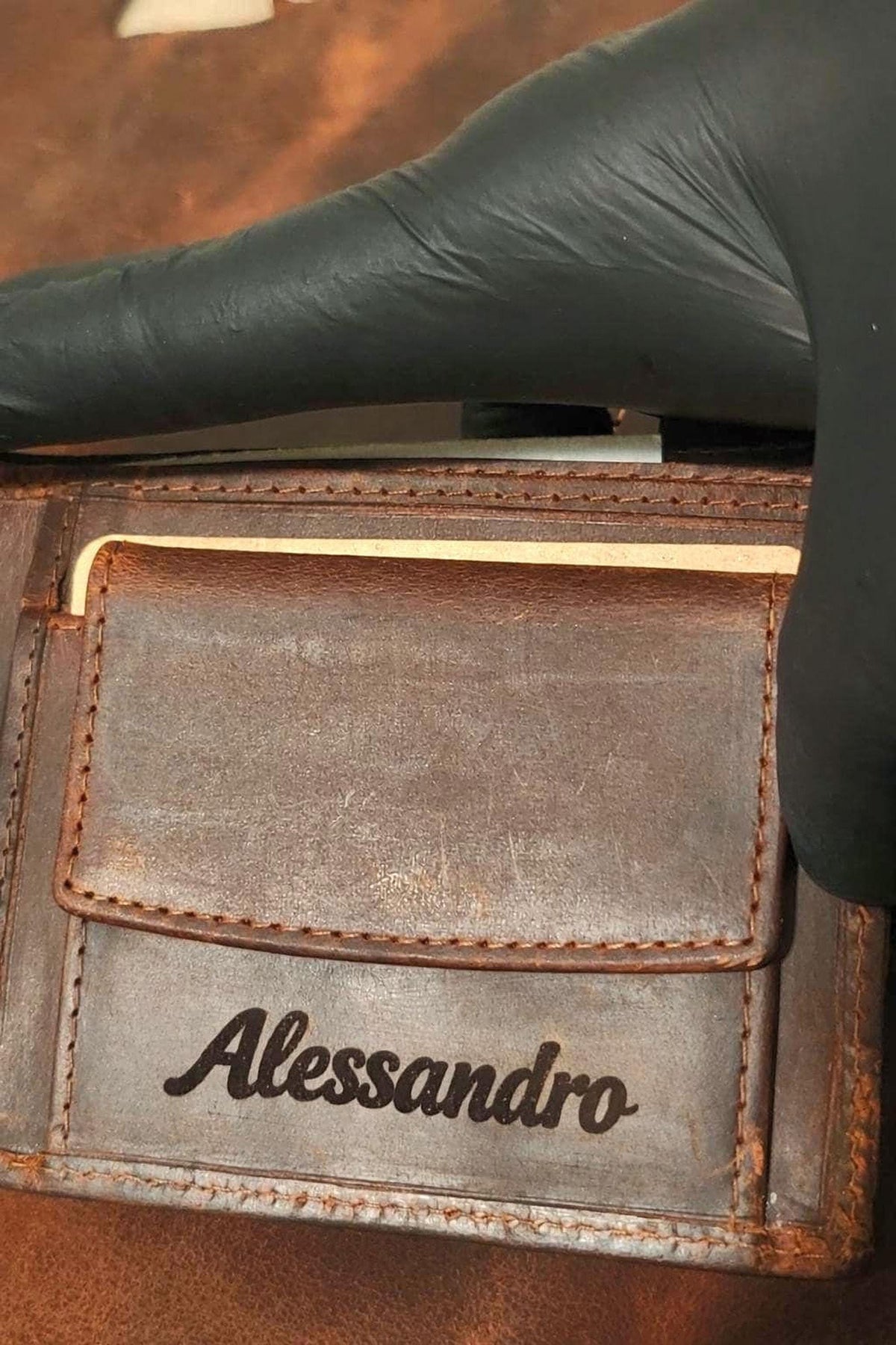 Personalised Leather Bifold Wallet, Italian design, RFID Blocking, Engraved Gift