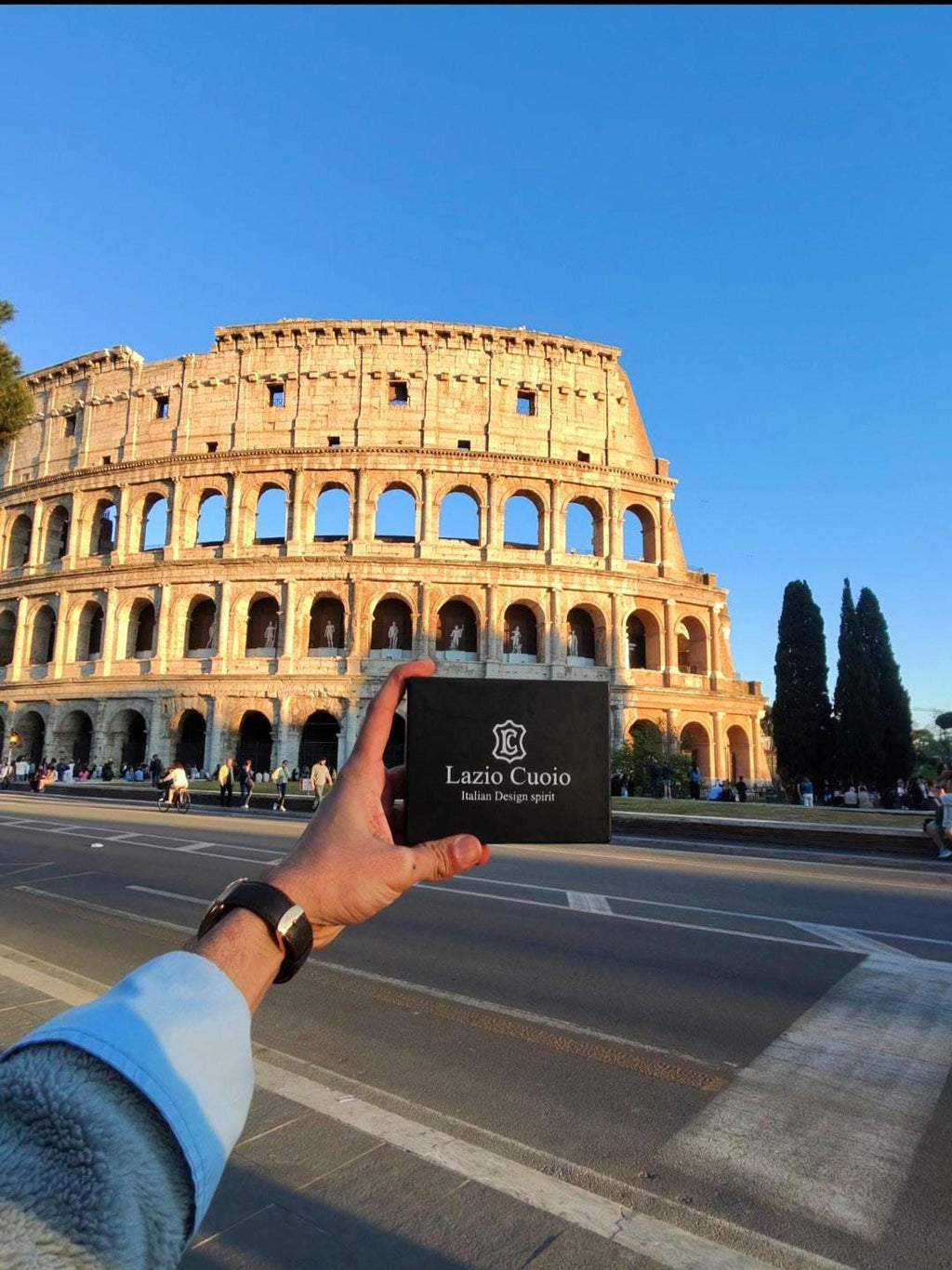 Personalised Leather Bifold Wallet, Italian design, RFID Blocking, Engraved Gift
