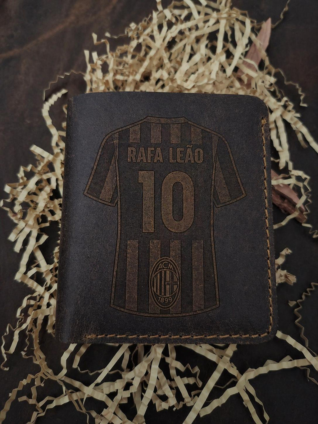 Gepersonaliseerde Leren Voetbal Portemonnee – Slanke Kaarthouder, Op Jersey Geïnspireerd Cadeau, RFID-Beschermd