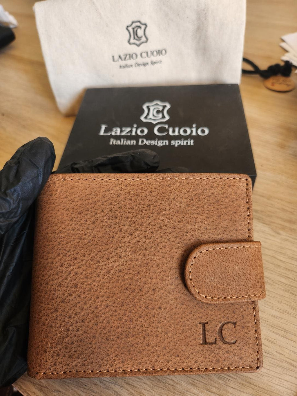 Personalised Brown Leather Bifold Wallet, Italian design, RFID Blocking, Engraved Gift