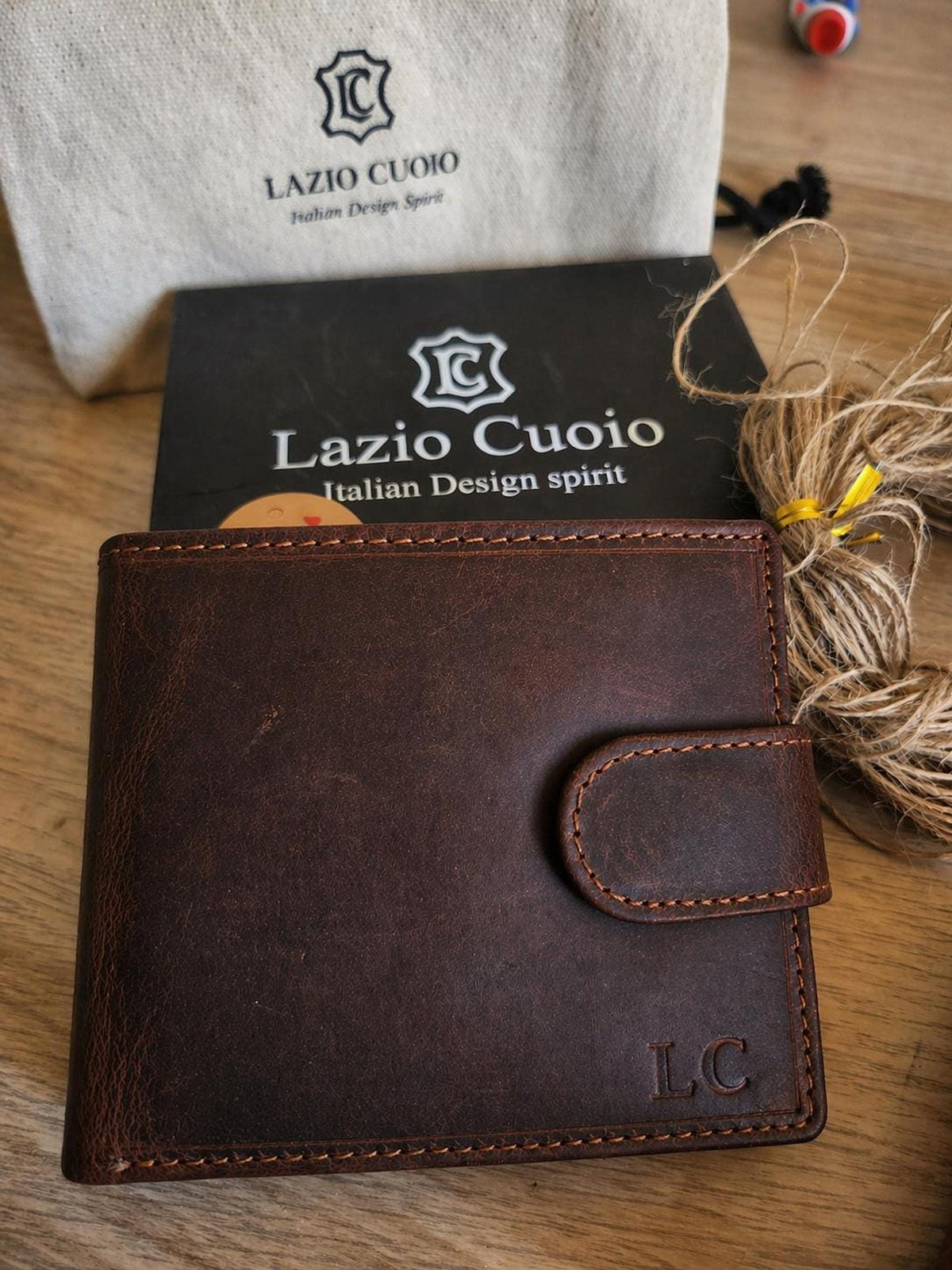 Personalised Leather Bifold Wallet, Italian design, RFID Blocking, Engraved Gift